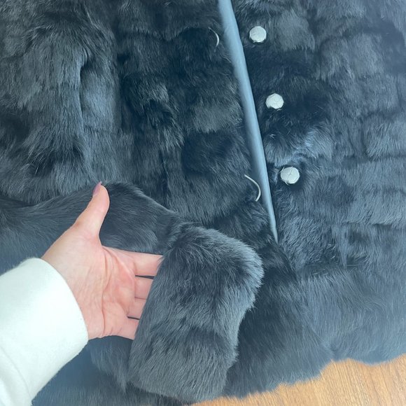 VINTAGE Black Rabbit Fur Jacket - Picture 4 of 10